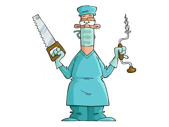 緑色の手術着を着た医師の写真です。右手にのこぎり、左手にドリルをもっています。
